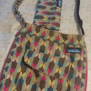 Kavu crossbody with matching wallet